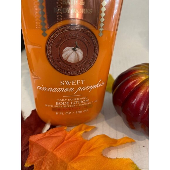 Bath & Body Works "Sweet Cinnamon Pumpkin" New Full Size 8 oz Lotion - Picture 2 of 5